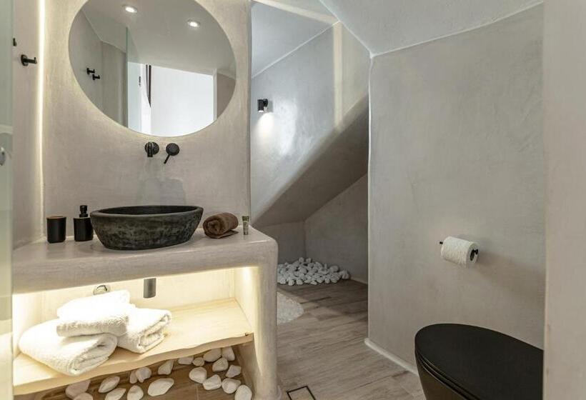 デラックススイート, Naxian Spirit Inn