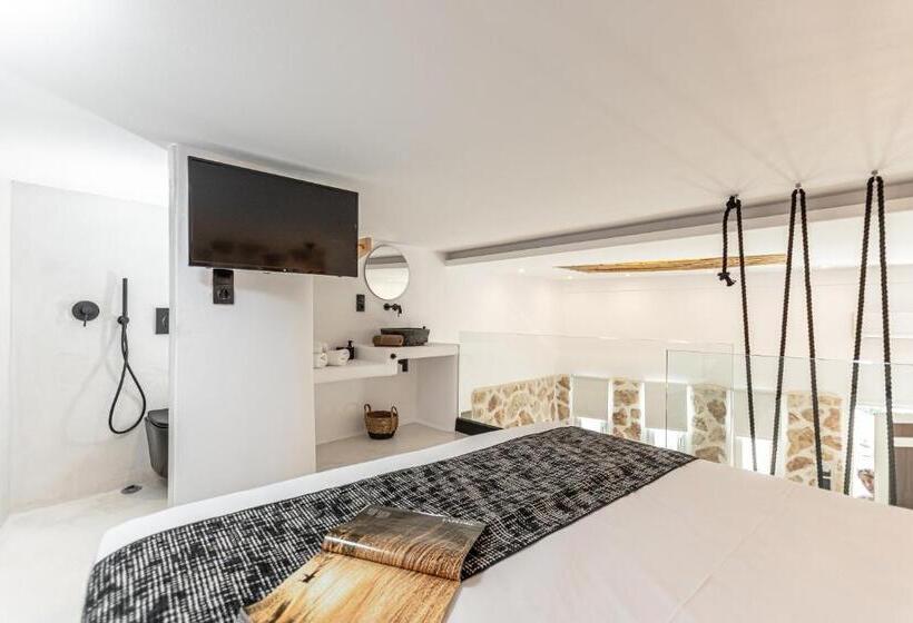 デラックススイート, Naxian Spirit Inn