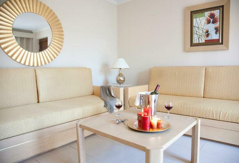 침실 1개 아파트, Okeanis Golden Resort