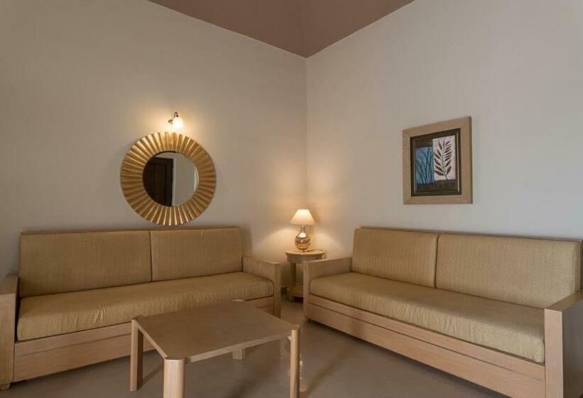 침실 1개 풀장 전망 아파트, Okeanis Golden Resort