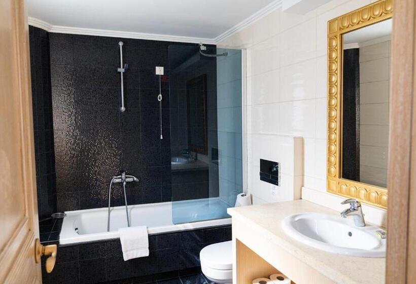 침실 1개 아파트, Okeanis Golden Resort