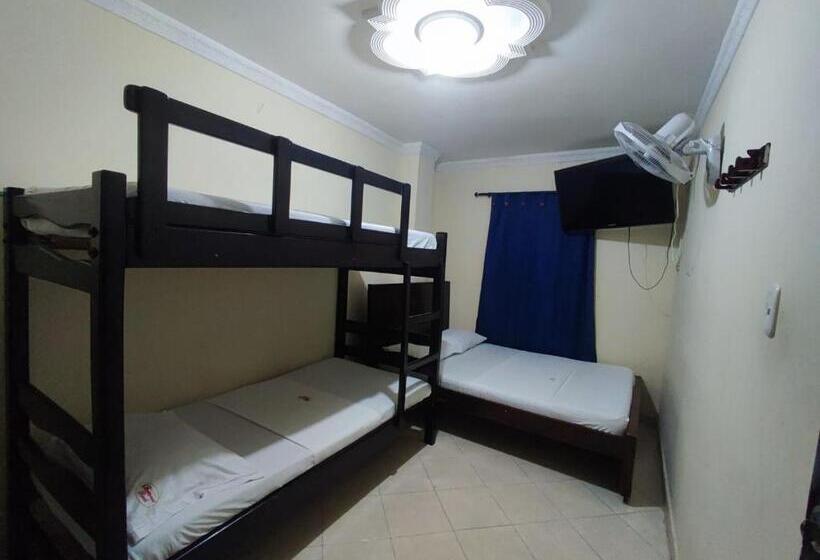 家庭间, Britania Real