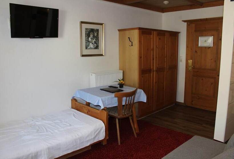 Четырехместный Номер Стандарт, Gasthof Zellerstuben