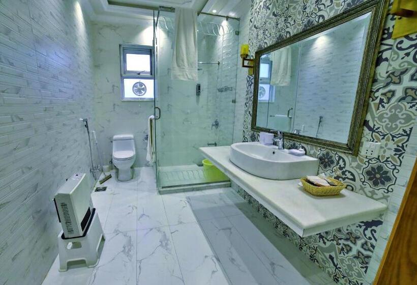 اتاق لوکس, Arish Luxury Suites