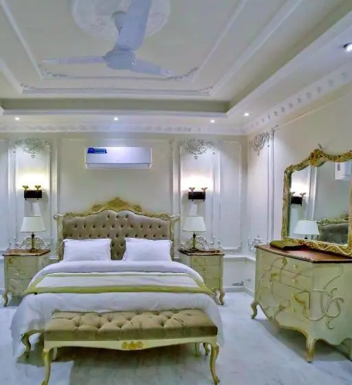 اتاق لوکس, Arish Luxury Suites