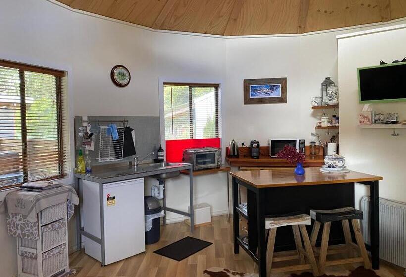 חדר סטנדרט, Ionaforest Yurt