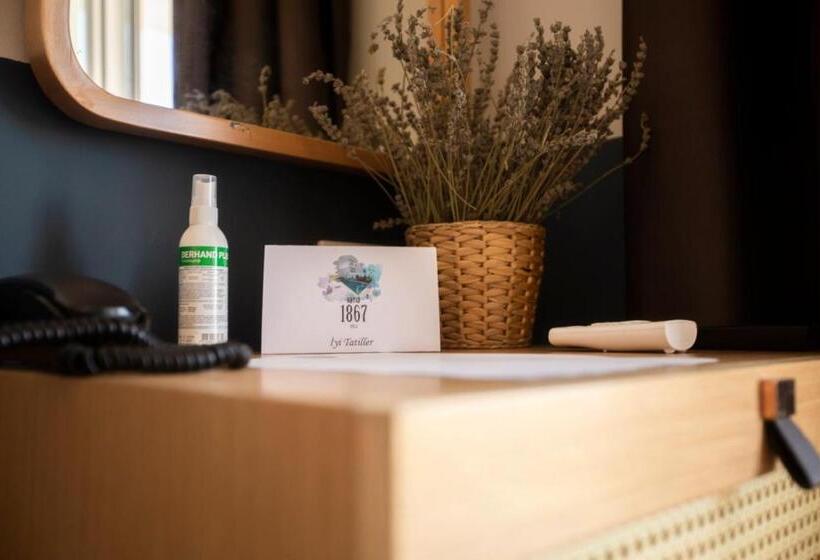 带阳台的豪华间, Urla 1867