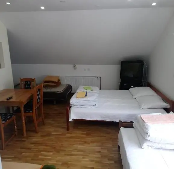 اتاق استاندارد, Apartments And Rooms Vicko