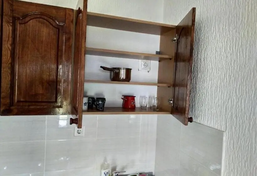آپارتمان 1 خوابه با بالکن, Apartments And Rooms Vicko