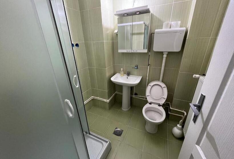 استودیو استاندارد با چشم‌انداز, Apartments And Rooms Vicko