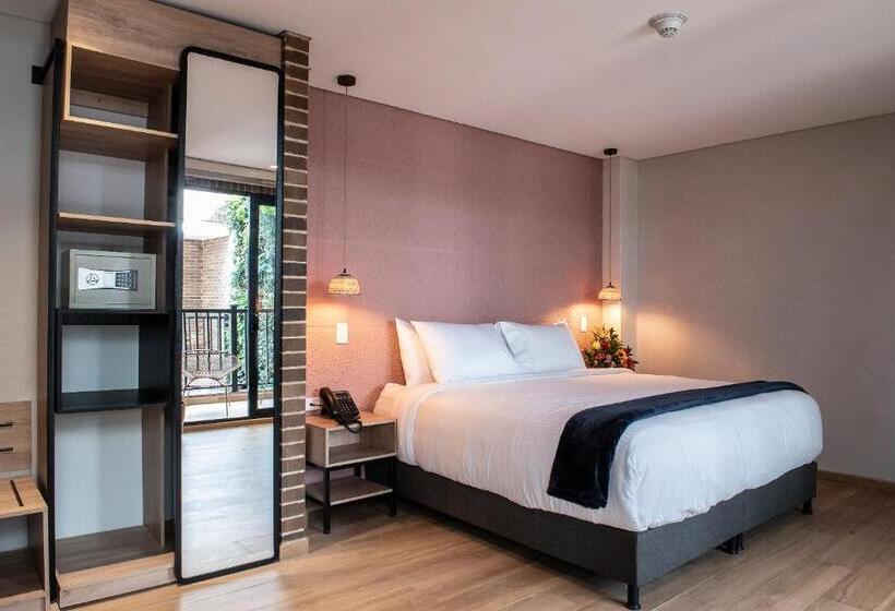 סוויטה, Casa Rosé