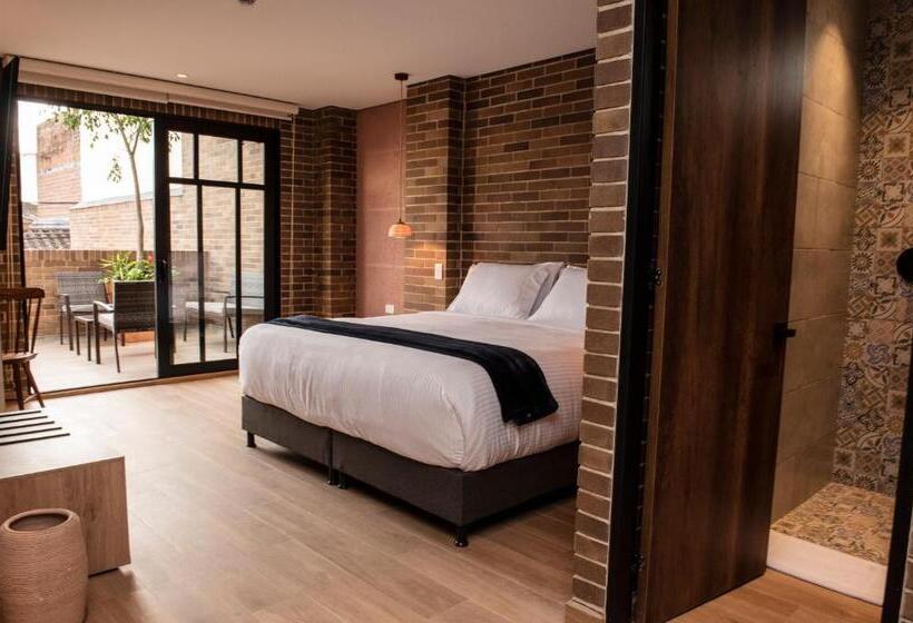 סוויטה, Casa Rosé