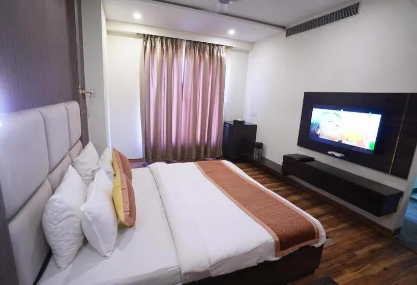 Deluxe Zimmer, Idhayan Palace