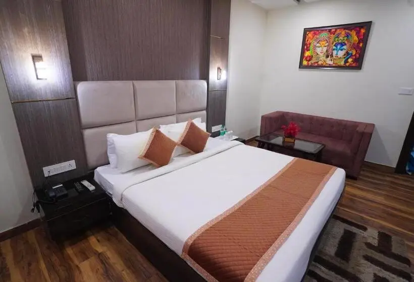 Executive Suite, Idhayan Palace
