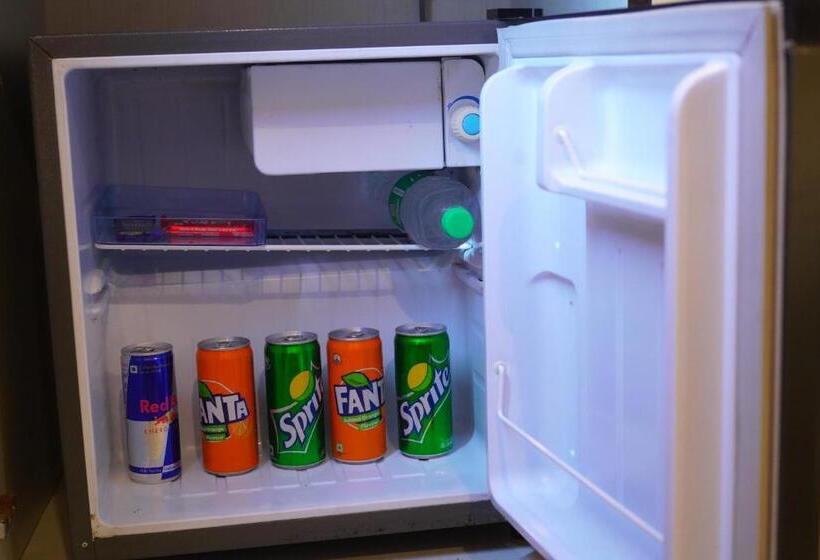 带阳台的豪华间, Idhayan Palace