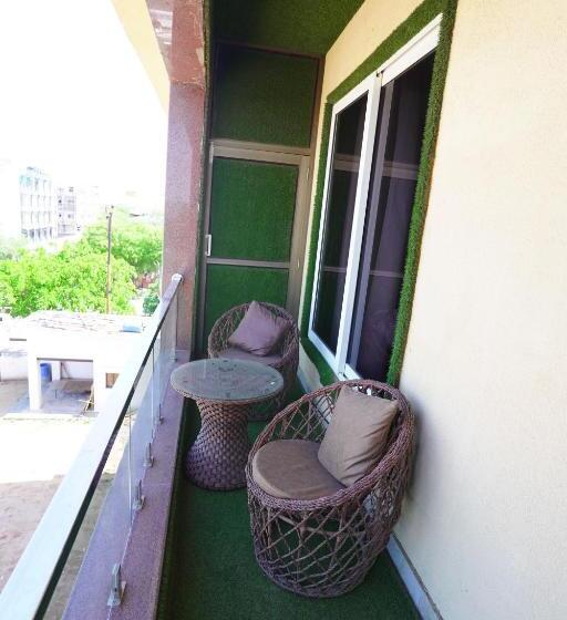 带阳台的豪华间, Idhayan Palace