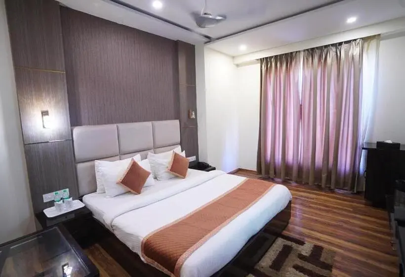 Standardzimmer, Idhayan Palace