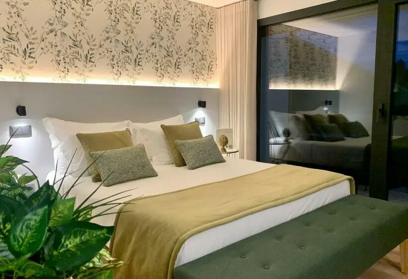 バルコニー付きデラックスルーム, Ribeira House