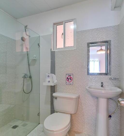 اتاق استاندارد سه نفره, Costa Love Aparta