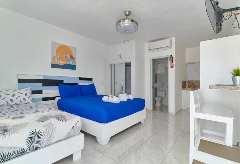 اتاق استاندارد سه نفره, Costa Love Aparta