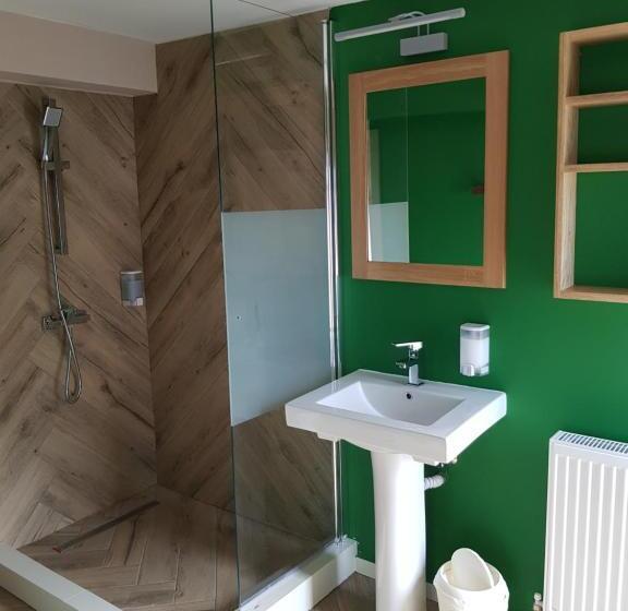 标准间, Chic Voyage