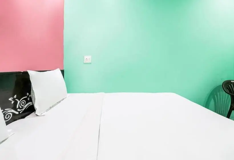 اتاق کلاسیک سه تخته, Flagship Hotel Rose