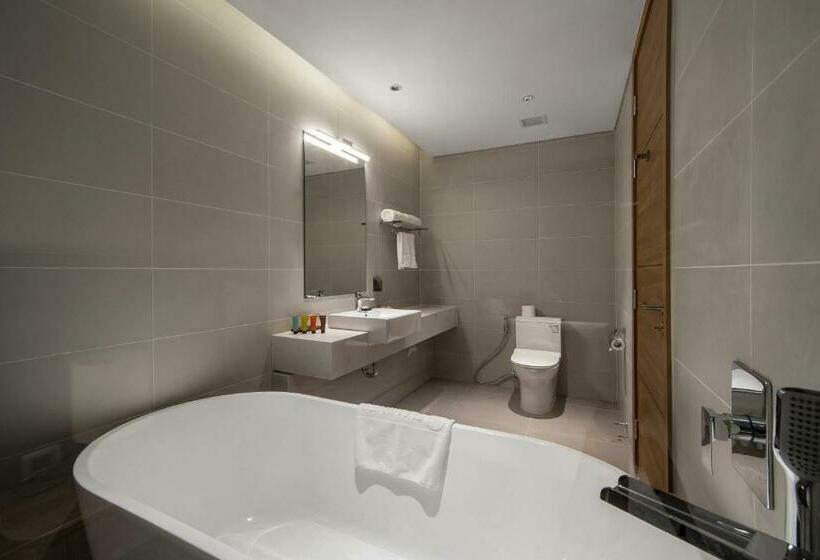 اتاق لوکس, Flamingos Cat Ba Resort Apartment