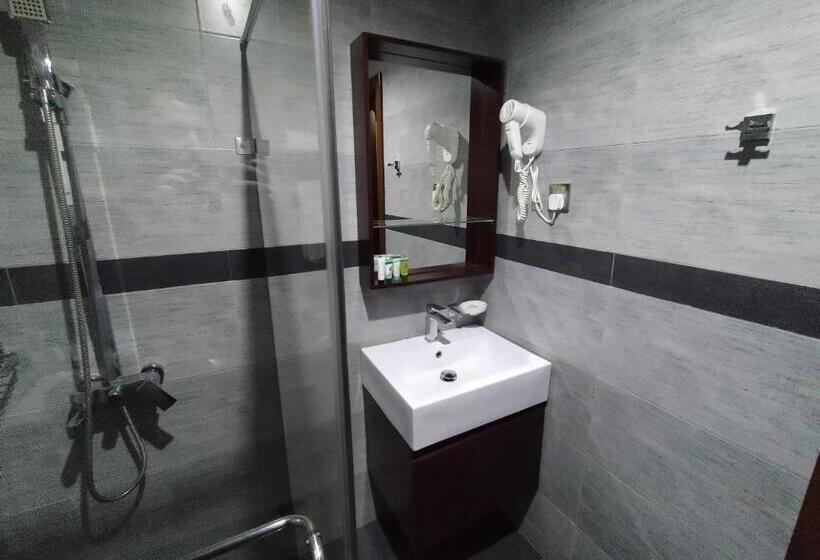 סוויטת ג'וניור משפחתית, Karam Al Diyafa