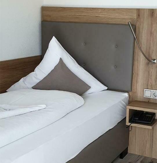 غرفة قياسية فردية, Schönenberger Hof