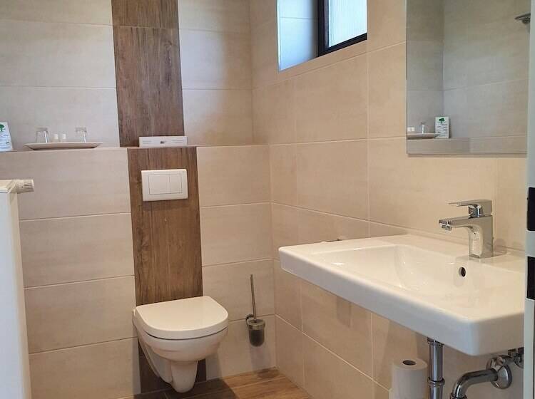 شقة غرفة واحدة مطلة على الحديقة, Schönenberger Hof