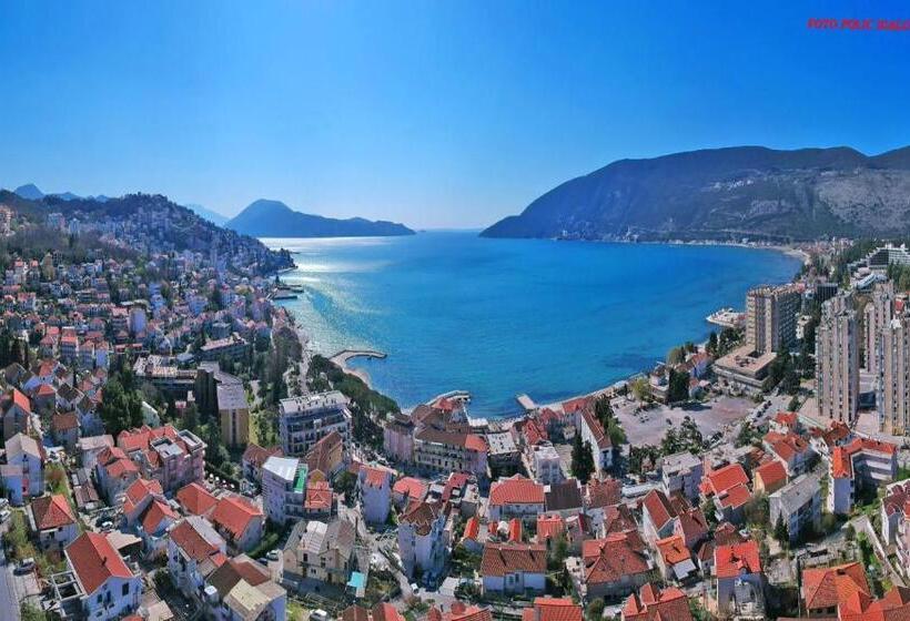 اتاق لوکس با چشمانداز دریا, Vienna