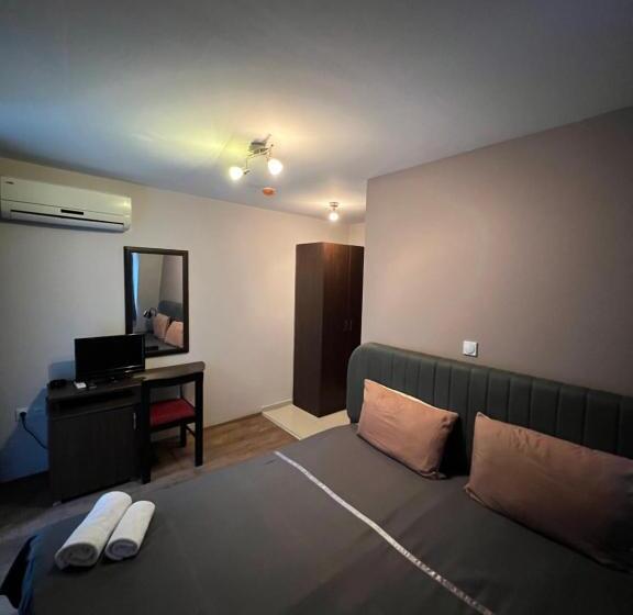 اتاق استاندارد با بالکن, Villa Dionis