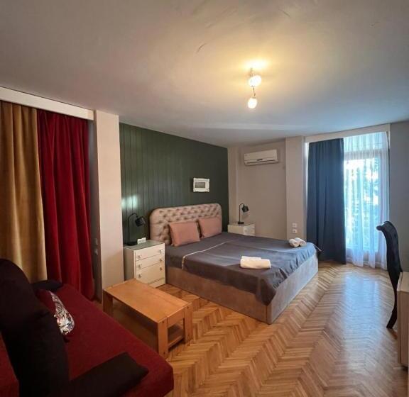 اتاق استاندارد با چشم‌انداز دریاچه, Villa Dionis