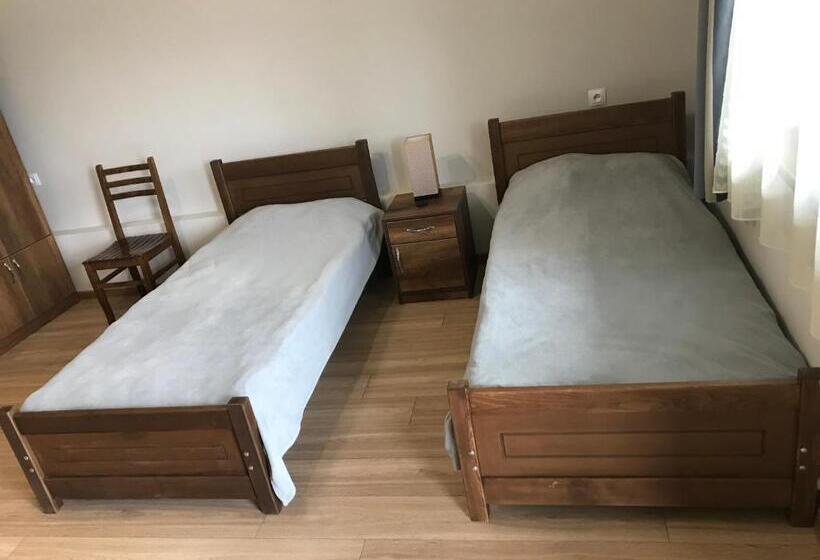 اتاق استاندارد, Guest House Eden