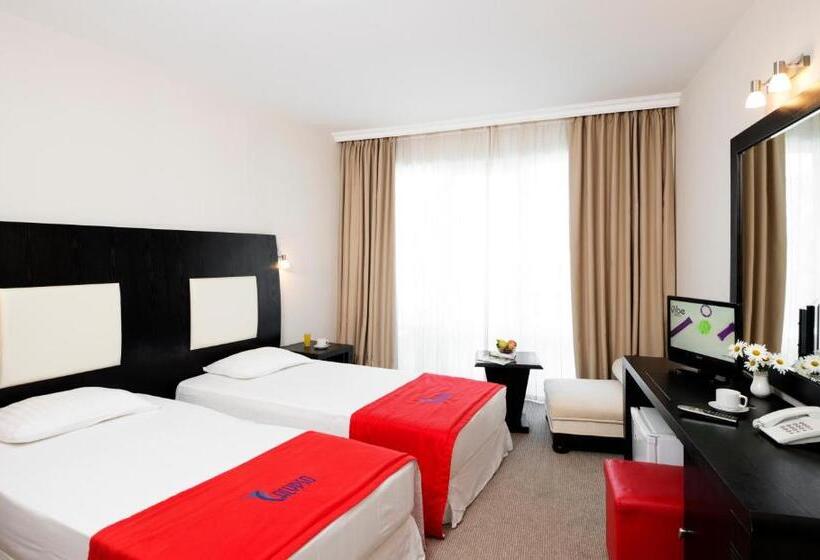 غرفة قياسية مزوَّدة بشُرفة, Calypso Hotel   All Incluisve