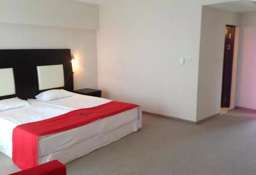 Perhehuone, Calypso Hotel All Incluisve