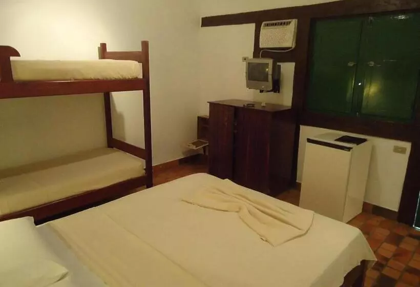 اتاق استاندارد سه نفره, Barlainn Suites