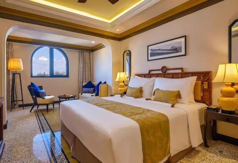 Triple Classic Room