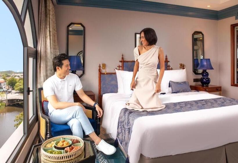 سوئیت جونیور کلاسیک, Silk Path Grand Hue