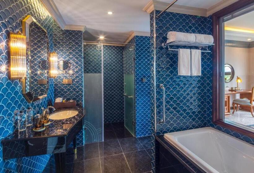 سوئیت جونیور کلاسیک, Silk Path Grand Hue