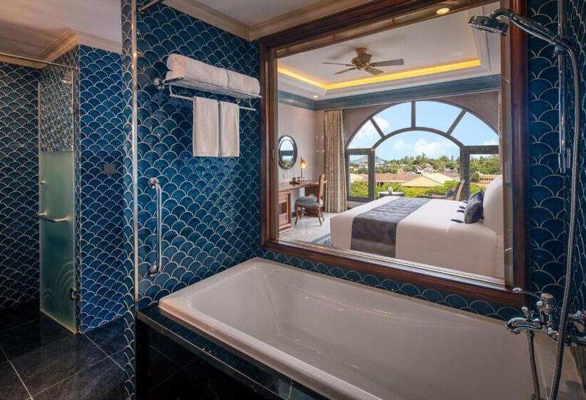 سوییت جونیور, Silk Path Grand Hue