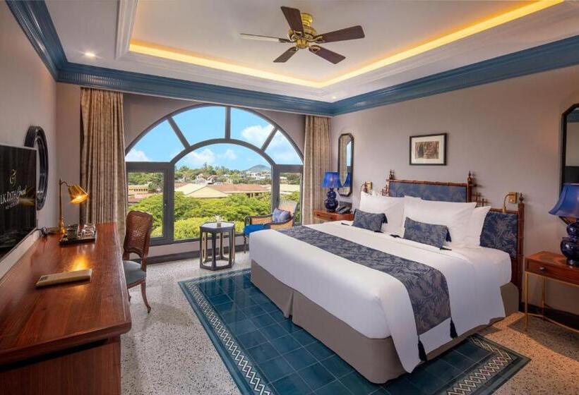 سوئیت جونیور کلاسیک, Silk Path Grand Hue