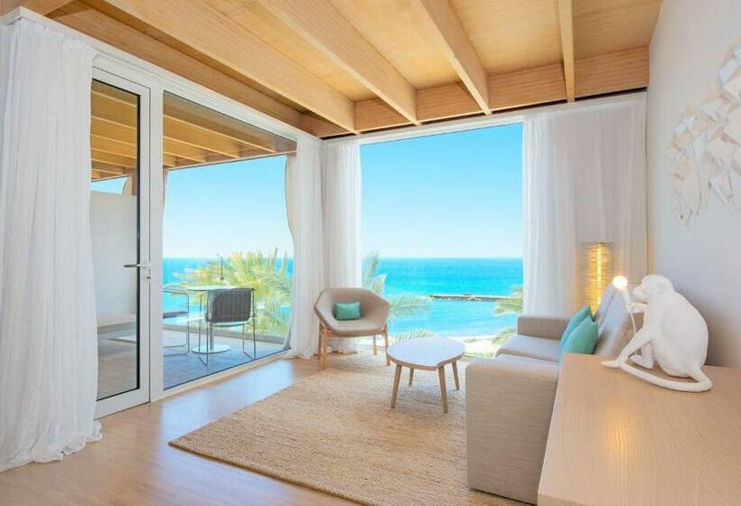 جناح سوبيريور مطل علي البحر, JOIA Salomé by Iberostar - Adults Only