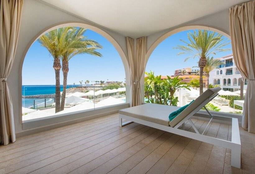 جناح سوبيريور مطل علي البحر, JOIA Salomé by Iberostar - Adults Only