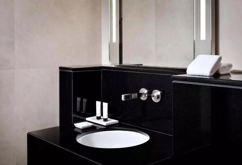 سوئیت پریمیوم, Kempinski Central Avenue Dubai