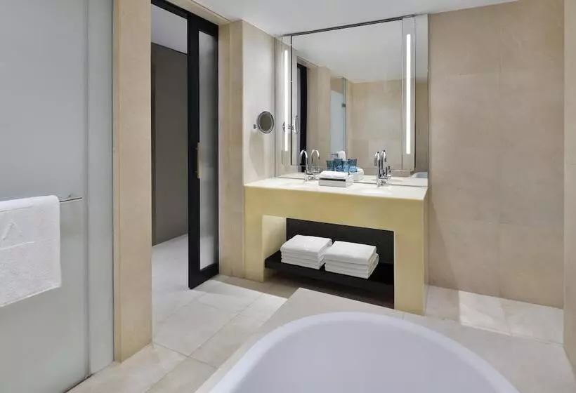 سوئیت پرزیدنت, Kempinski Central Avenue Dubai