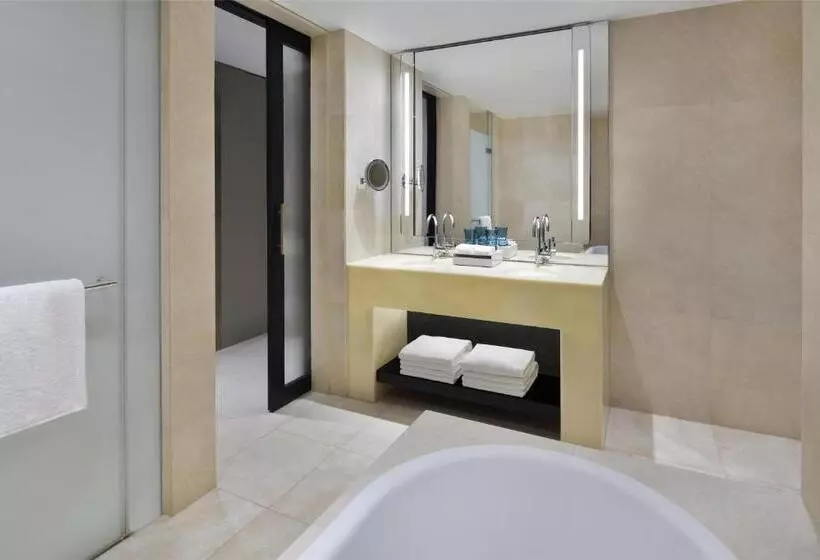 سوییت, Kempinski Central Avenue Dubai