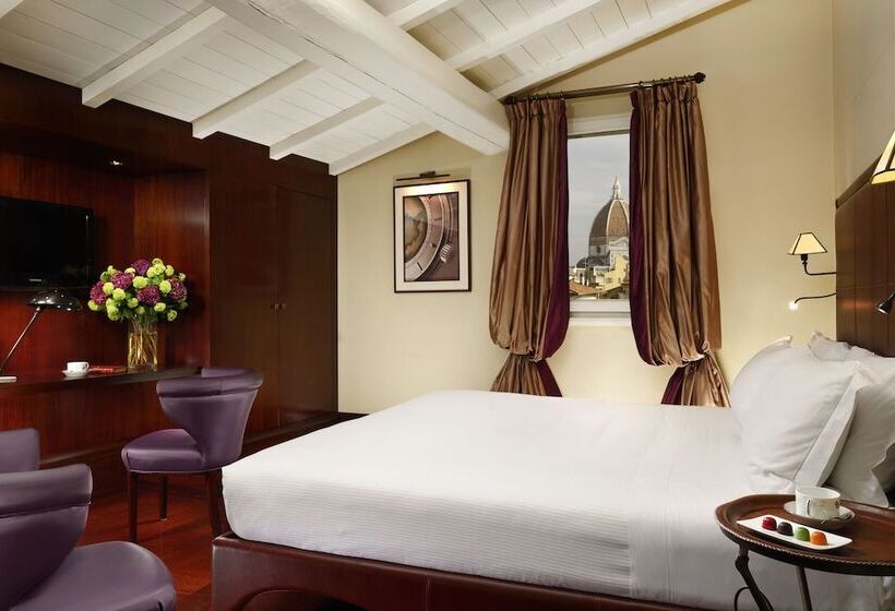اتاق لوکس با چشم‌انداز شهر, L Orologio Firenze   Wtb Hotels