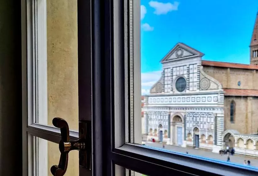 اتاق لوکس با چشم‌انداز شهر, L Orologio Firenze   Wtb Hotels