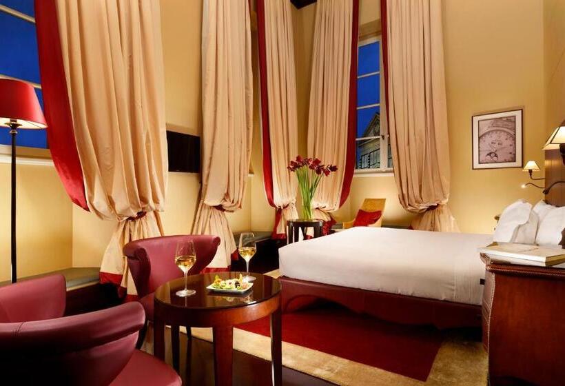 اتاق لوکس با چشم‌انداز شهر, L Orologio Firenze   Wtb Hotels